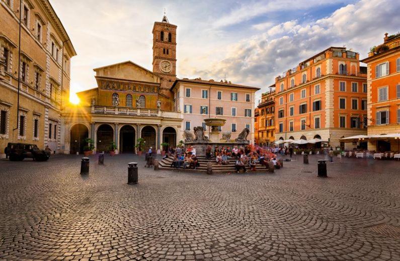 Luxury Art Apartment In Trastevere With Terrace 로마 외부 사진
