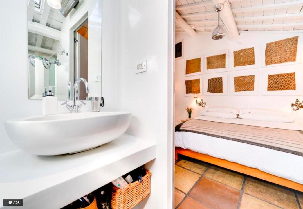 Luxury Art Apartment In Trastevere With Terrace 로마 외부 사진