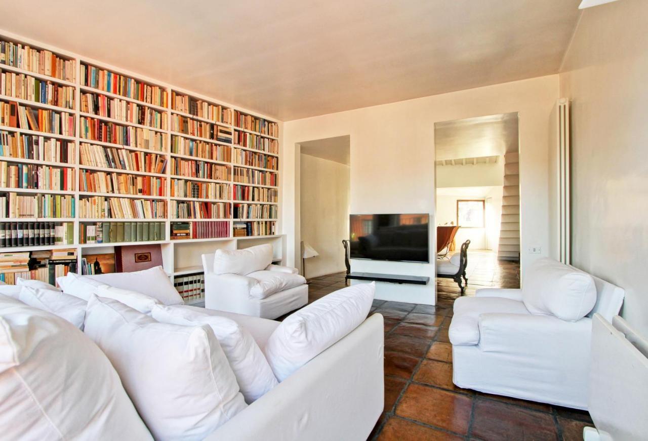 Luxury Art Apartment In Trastevere With Terrace 로마 외부 사진